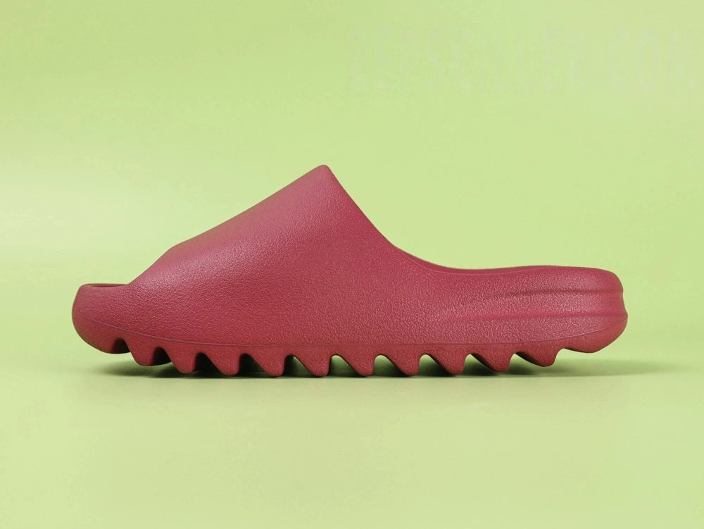 Adidas Yeezy Slide “Garmine” - image 4