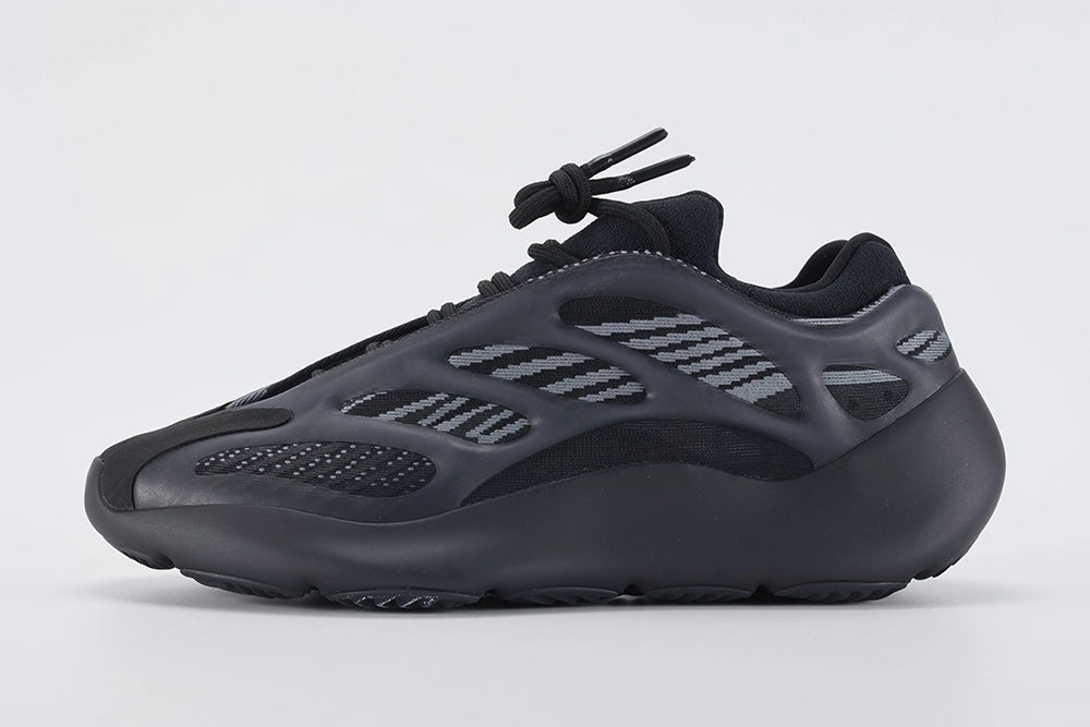 Yeezy 700 V3 Alvah - image 1