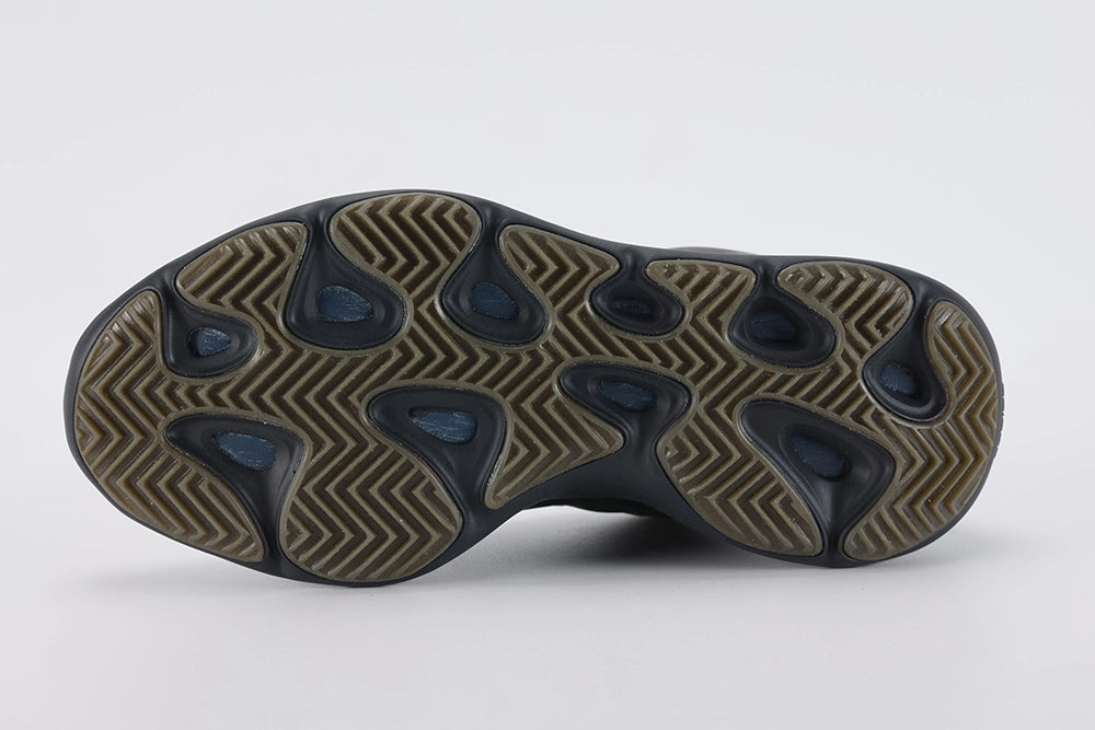 Yeezy 700 V3 Clay Brown - image 2
