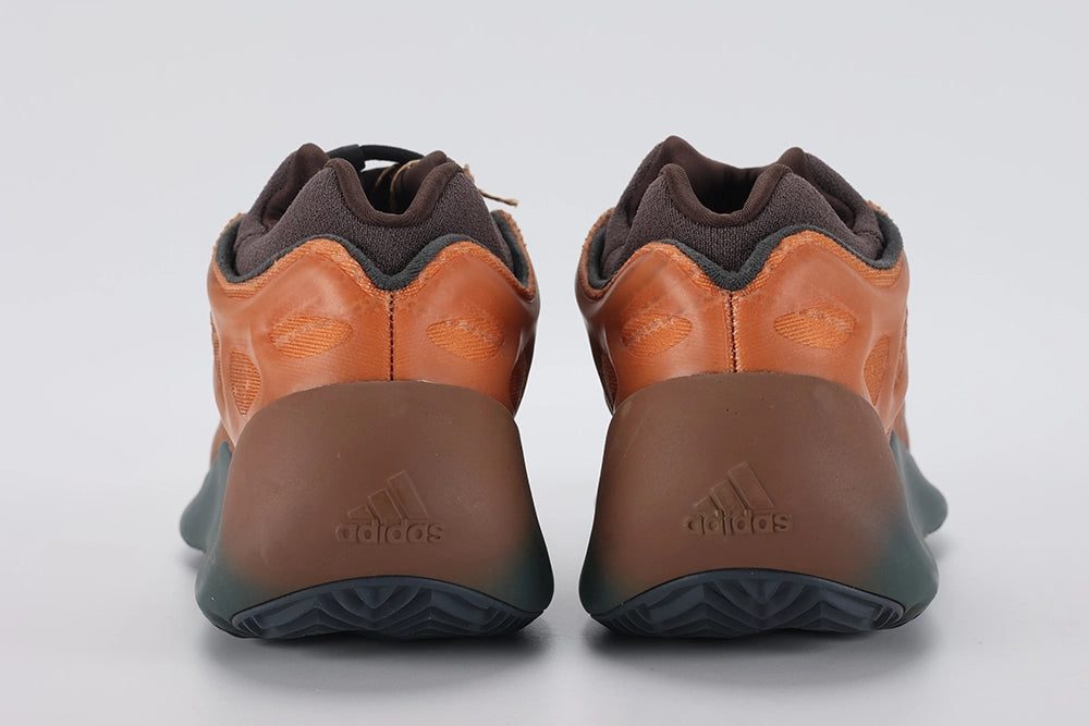 Yeezy 700 V3 Copper Fade - image 7