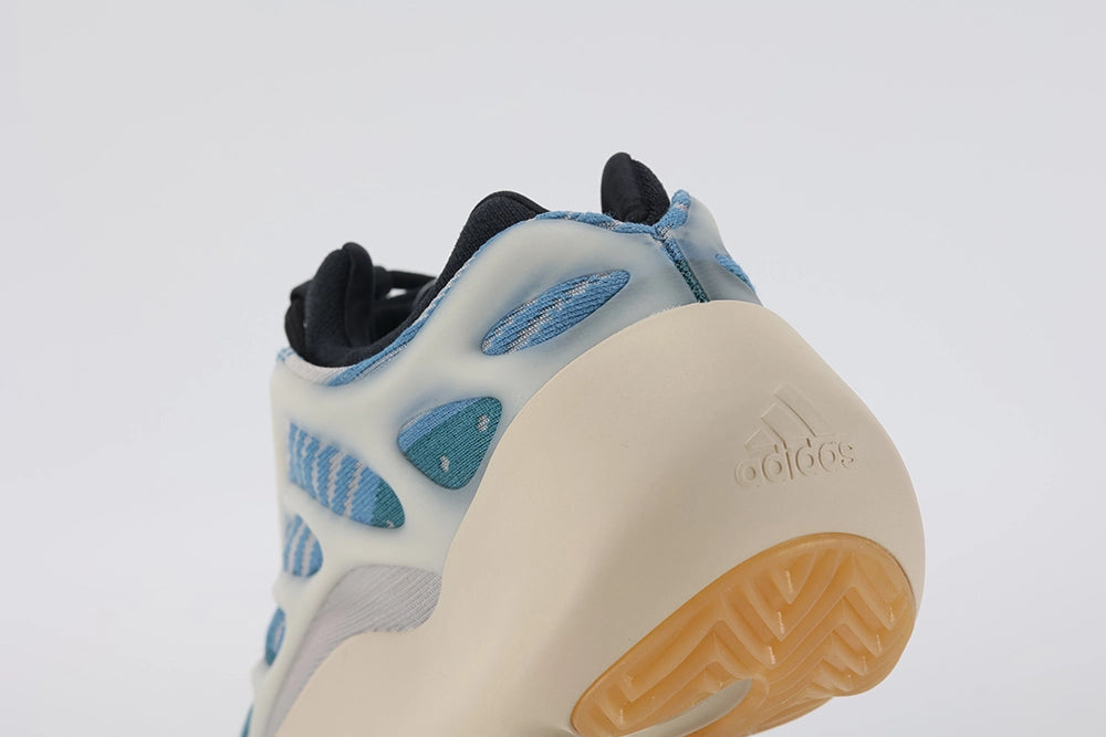 Yeezy 700 V3 Kyanite - image 4