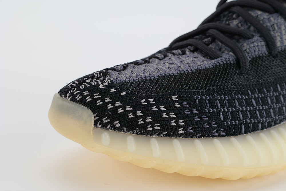 Yeezy Boost 350 V2 ‘Carbon’ - image 3