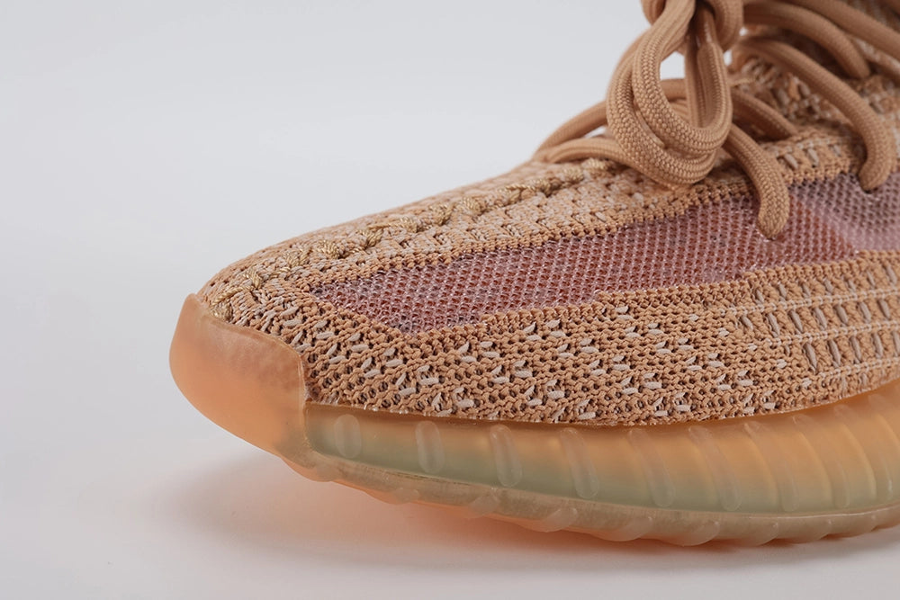 Yeezy Boost 350 V2 ‘Clay’ - image 3