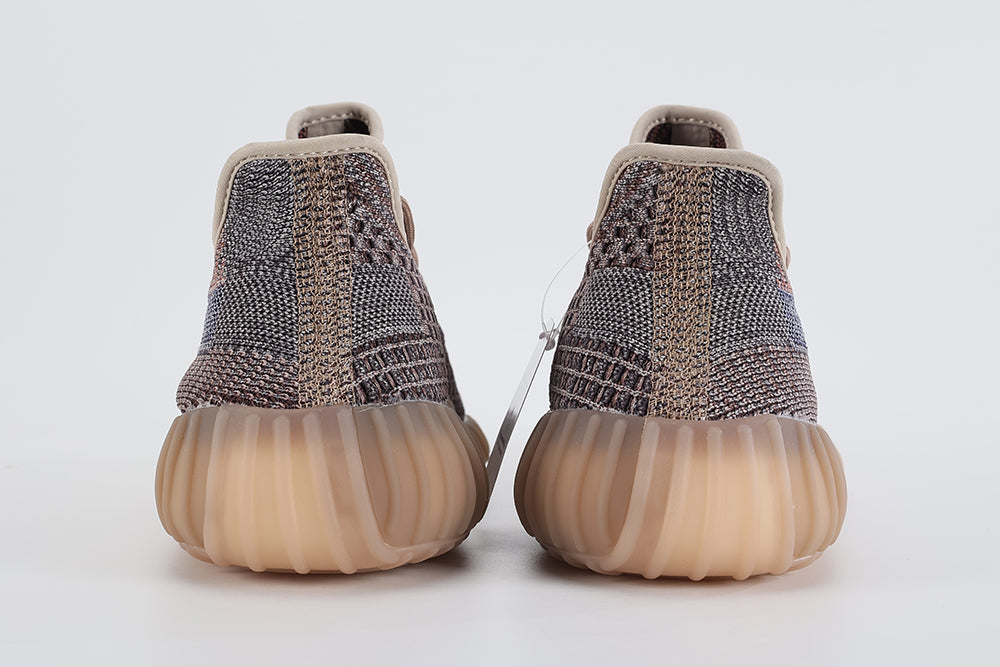 Yeezy Boost 350 V2 ‘Fade’ - image 4