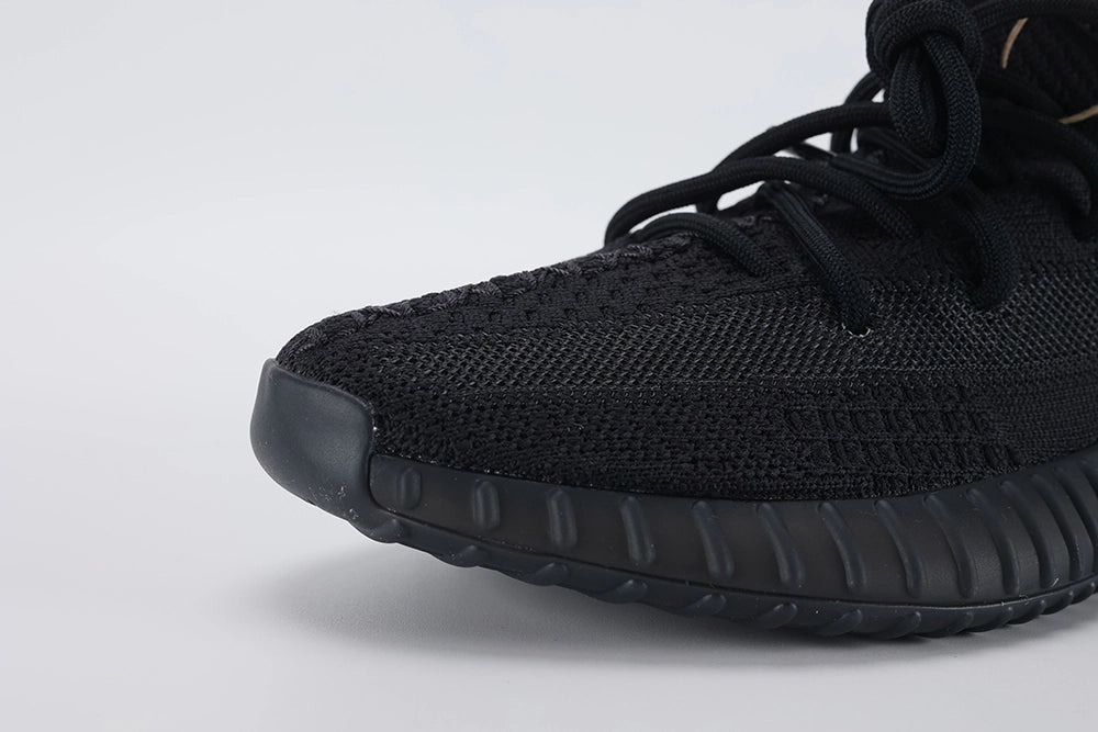 Yeezy Boost 350 V2 ‘Onyx’ - image 3