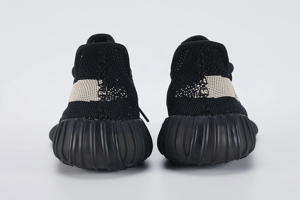 Yeezy Boost 350 V2 ‘Oreo’ - image 7