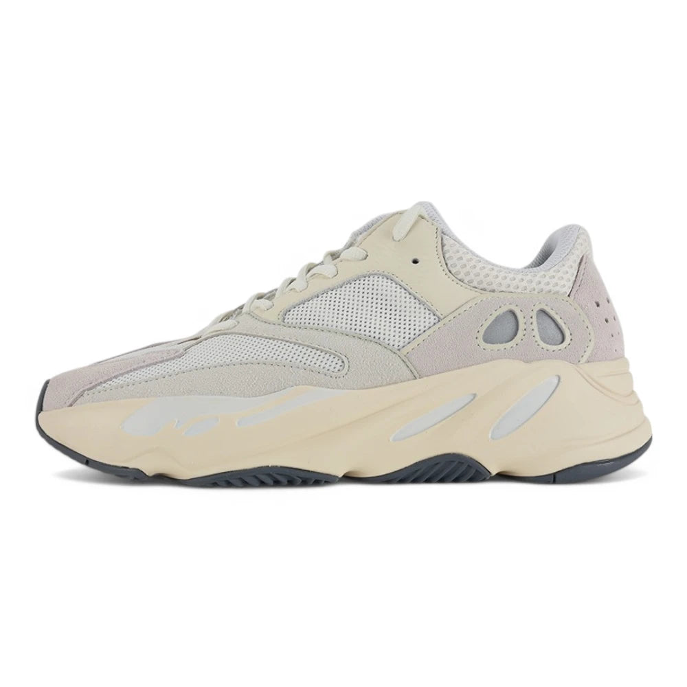 Yeezy Boost 700 Analog - image 9
