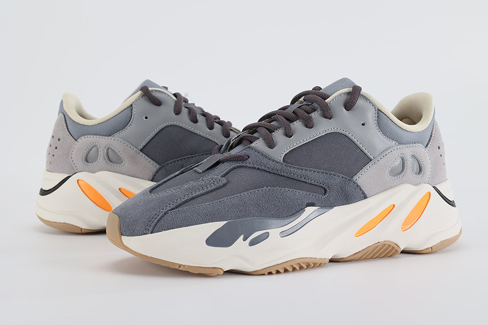 Yeezy Boost 700 Magnet - image 4