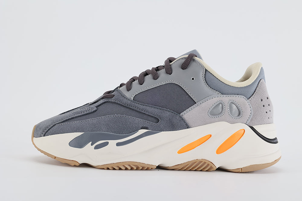 Yeezy Boost 700 Magnet - image 9