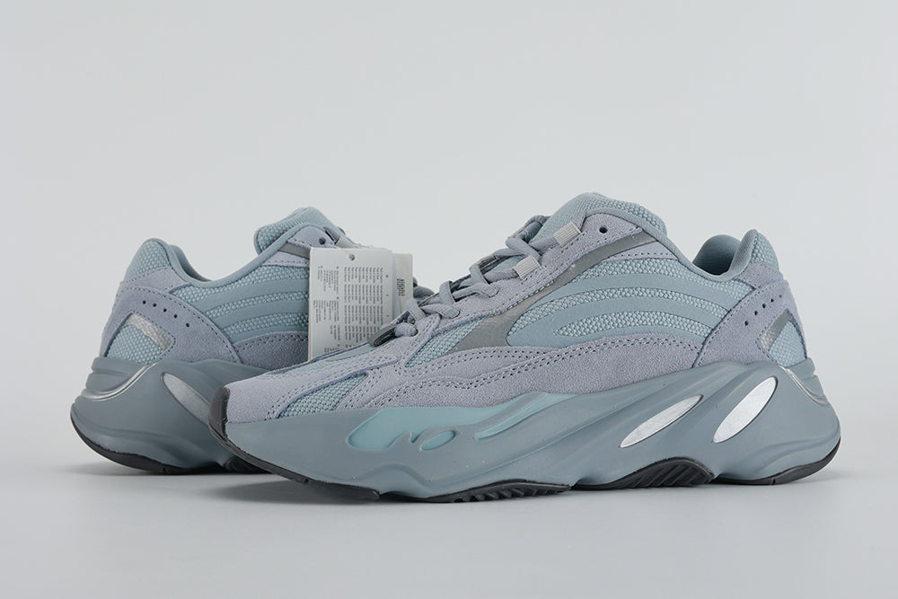 Yeezy Boost 700 V2 ‘Hospital Blue’ - image 8
