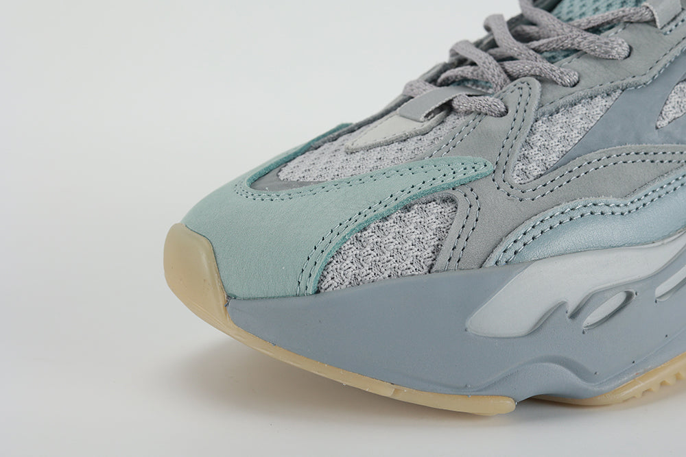 Yeezy Boost 700 V2 ‘Inertia’ - image 4