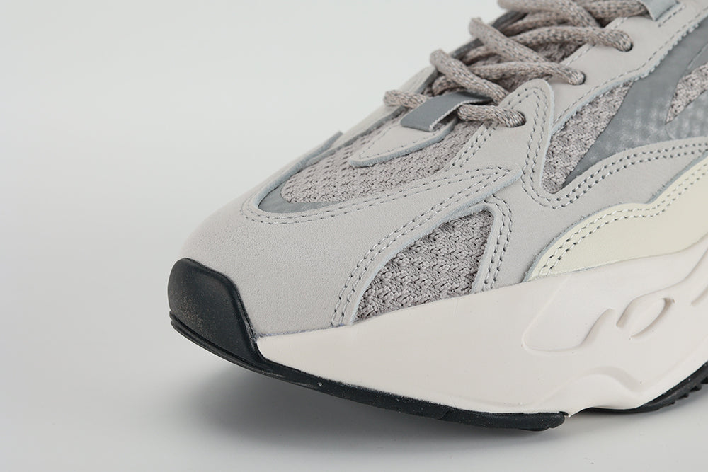 Yeezy Boost 700 V2 Static - image 3