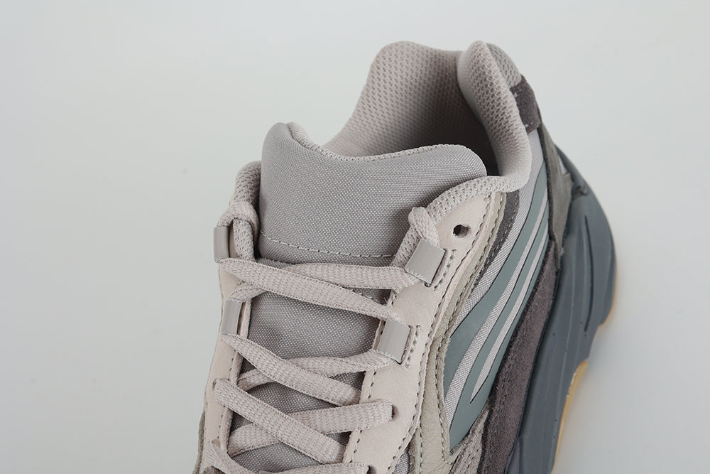 Yeezy Boost 700 V2 Tephra - image 5