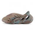 Yeezy Foam Runner ‘MX Sand Grey’ - image 1