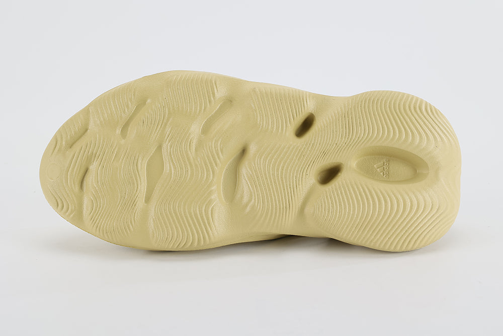 Yeezy Foam Runner ‘Sulfur’ - image 2