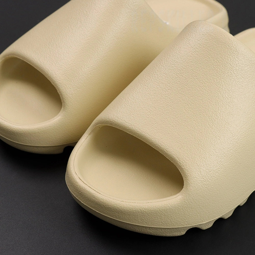 Yeezy Slides ‘Bone’ 2022 - image 6