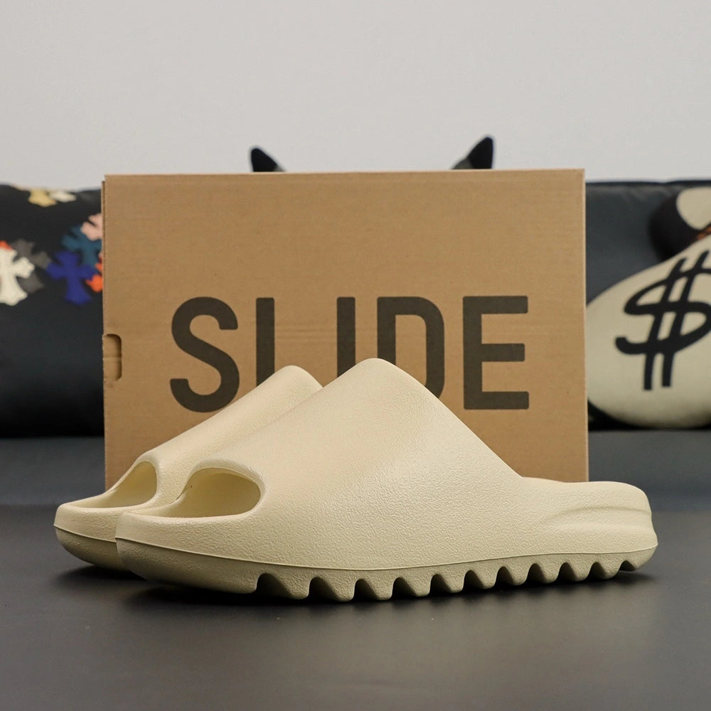 Yeezy Slides ‘Bone’ 2022 - image 10