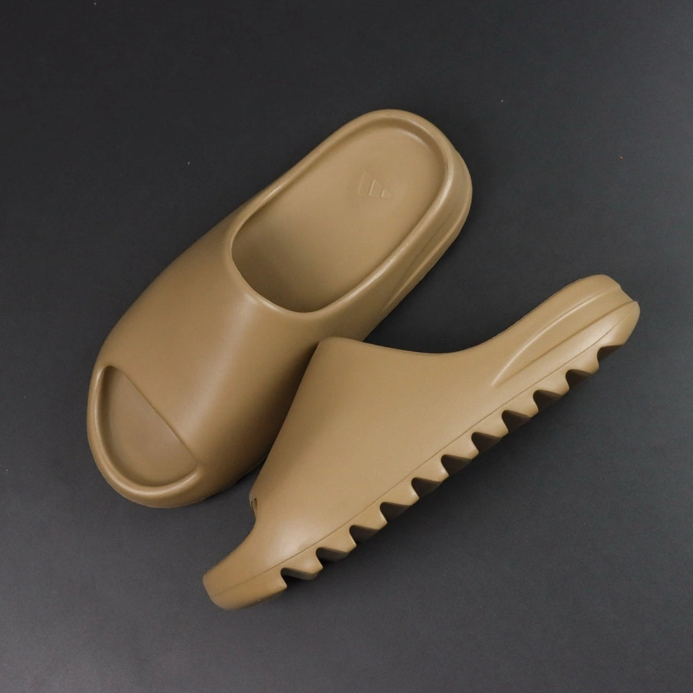 Yeezy Slides ‘Core’ 2020 - image 5