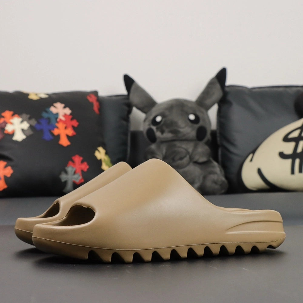 Yeezy Slides ‘Core’ 2020 - image 6