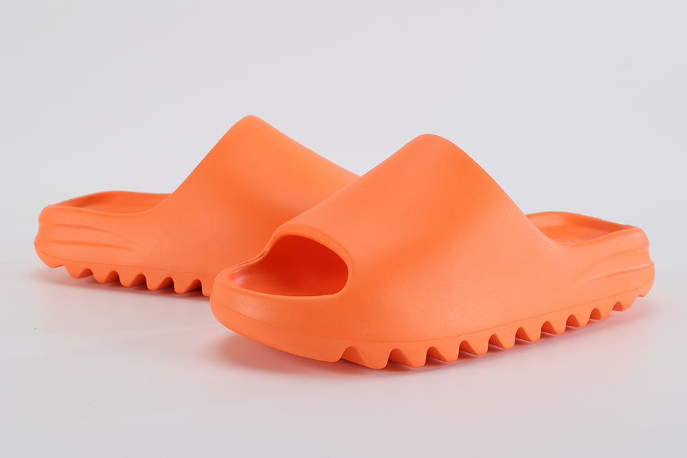 Yeezy Slides ‘Enflame Orange’ - image 5