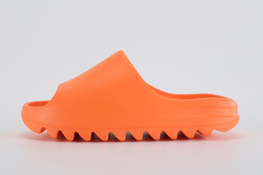 Yeezy Slides ‘Enflame Orange’ - image 6