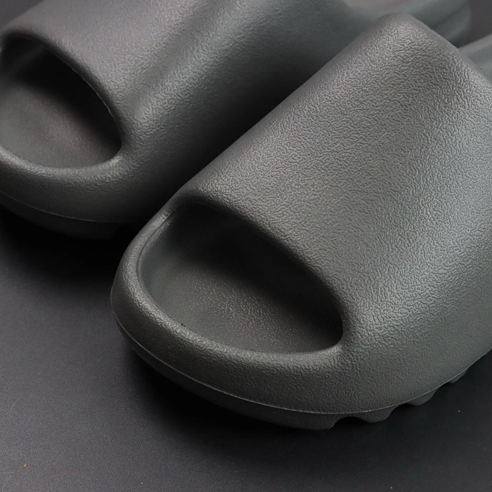 Yeezy Slides ‘Granite’ - image 5