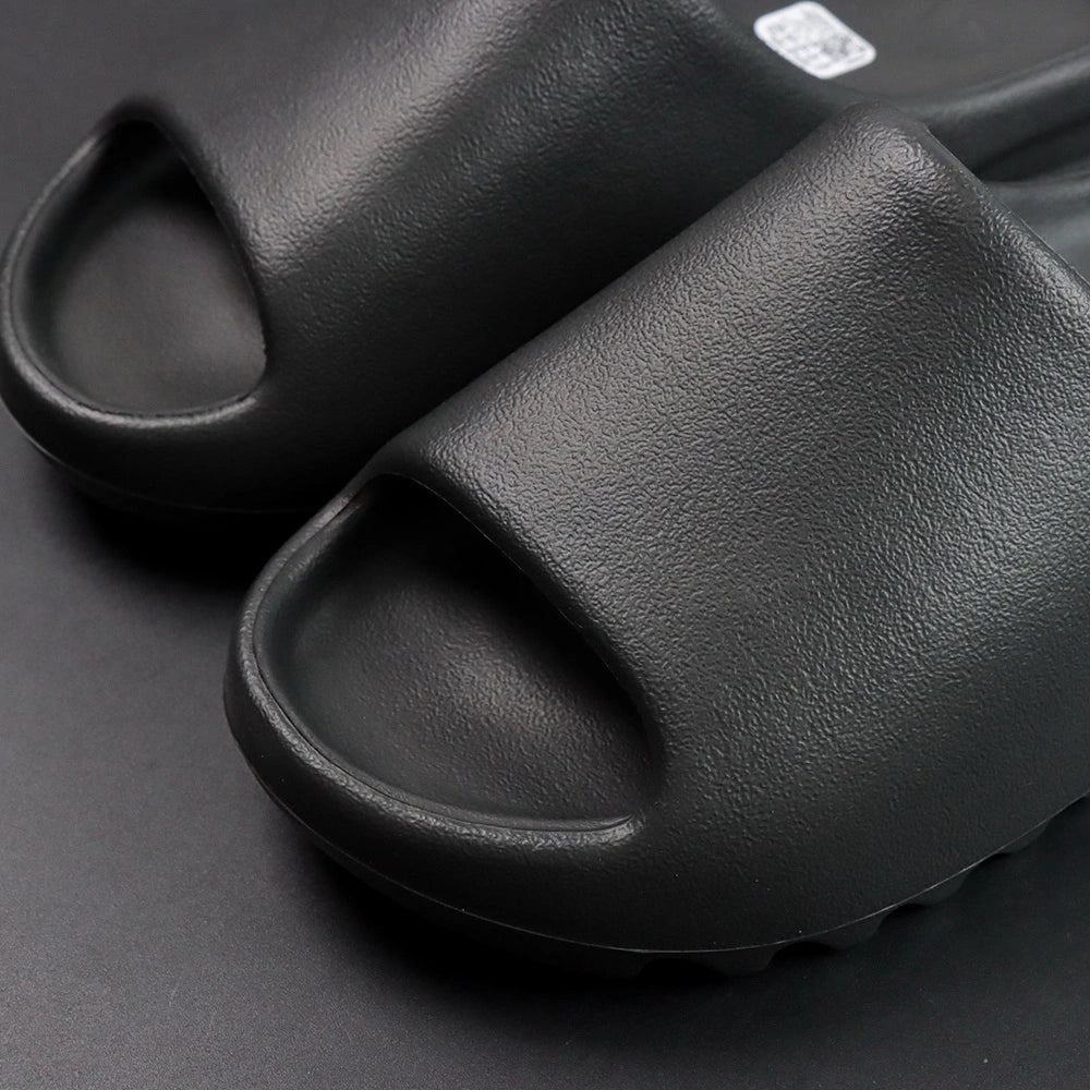 Yeezy Slides ‘Onyx’ - image 5