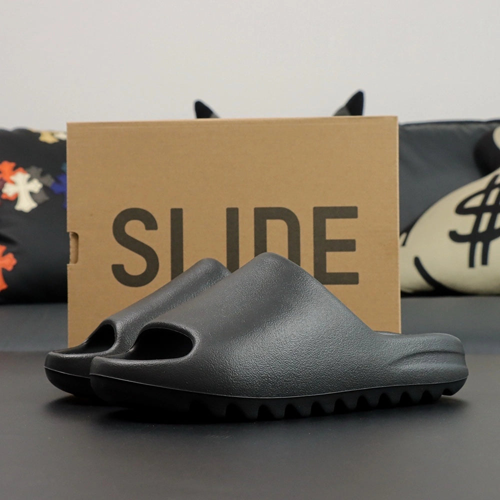 Yeezy Slides ‘Onyx’ - image 8